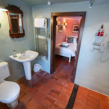 Meadow Lodge Chew Magna
